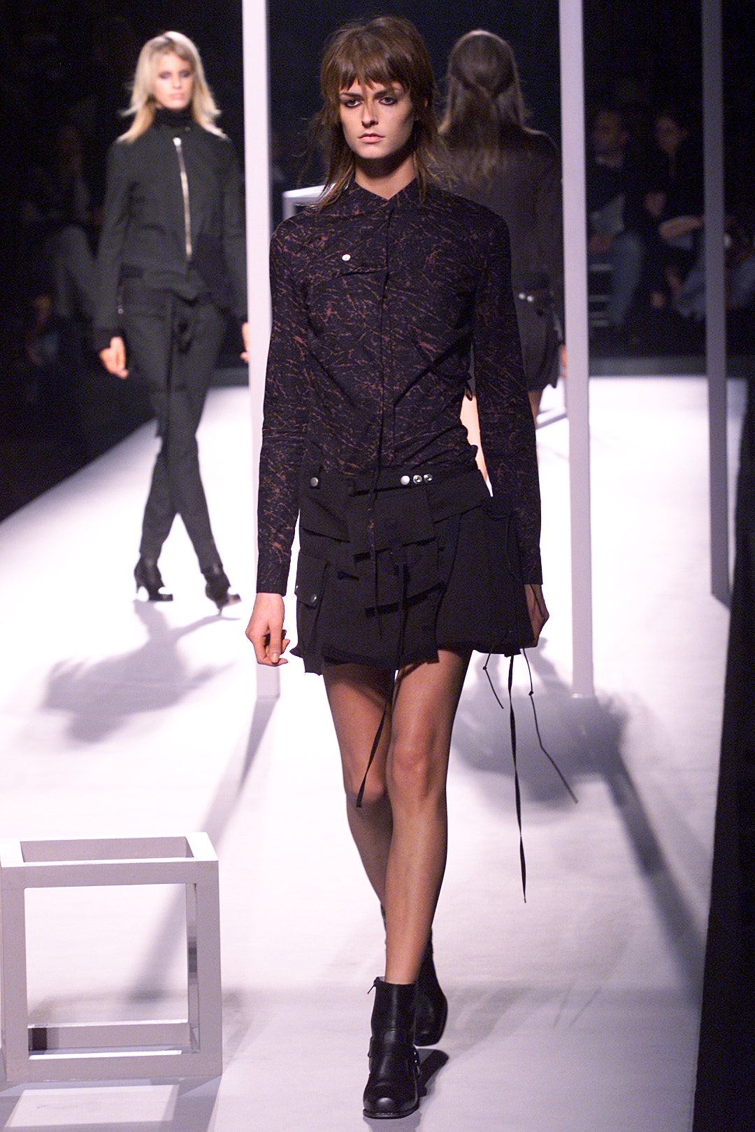 Chalayan F/W 02 Look 183