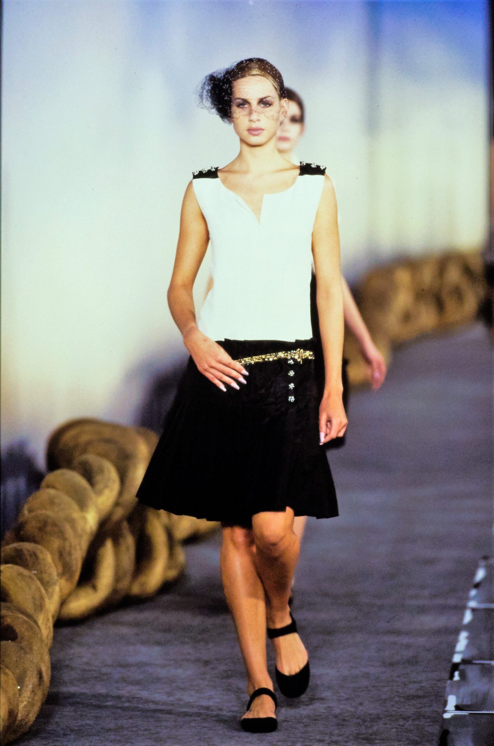 Chanel S/S 01 Couture Look 242