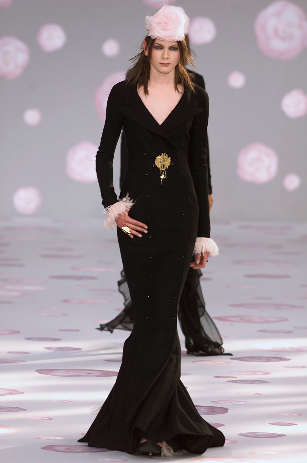 Chanel S/S 02 Couture Look 143