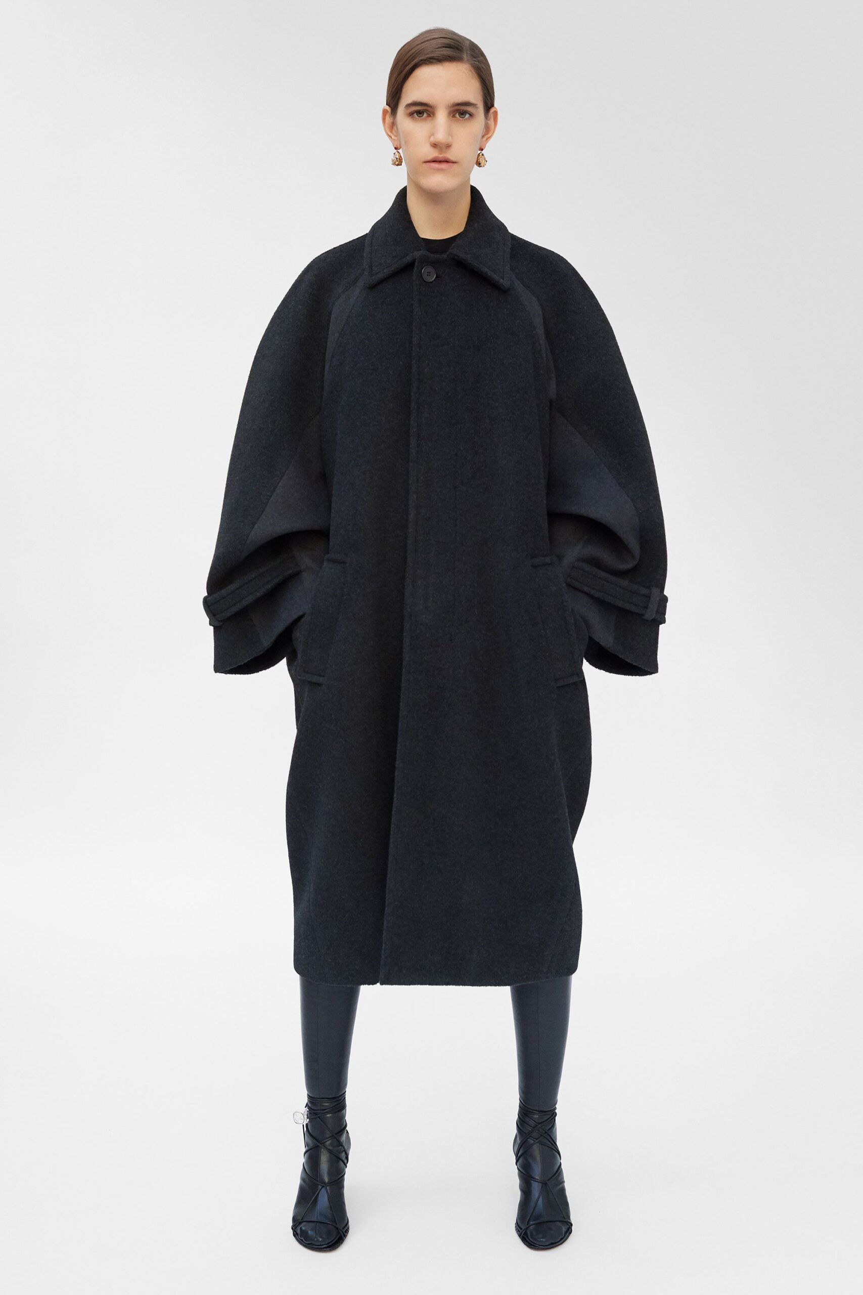 Celine F/W 18 Look 18