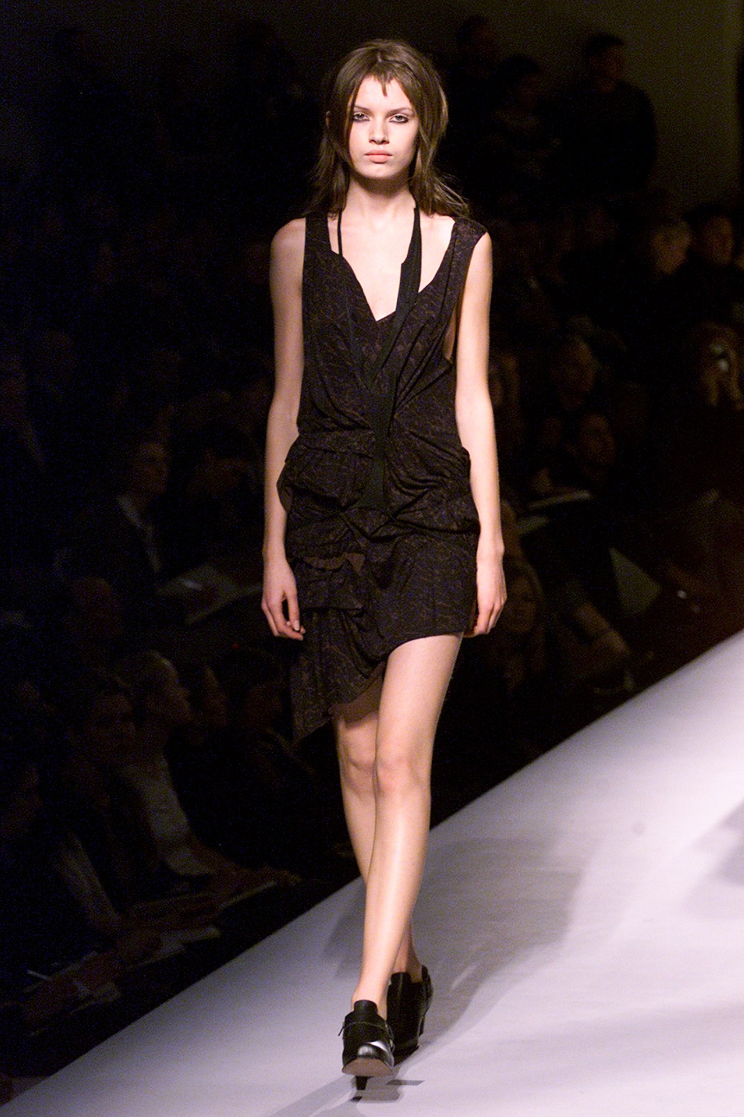 Chalayan F/W 02 Look 206