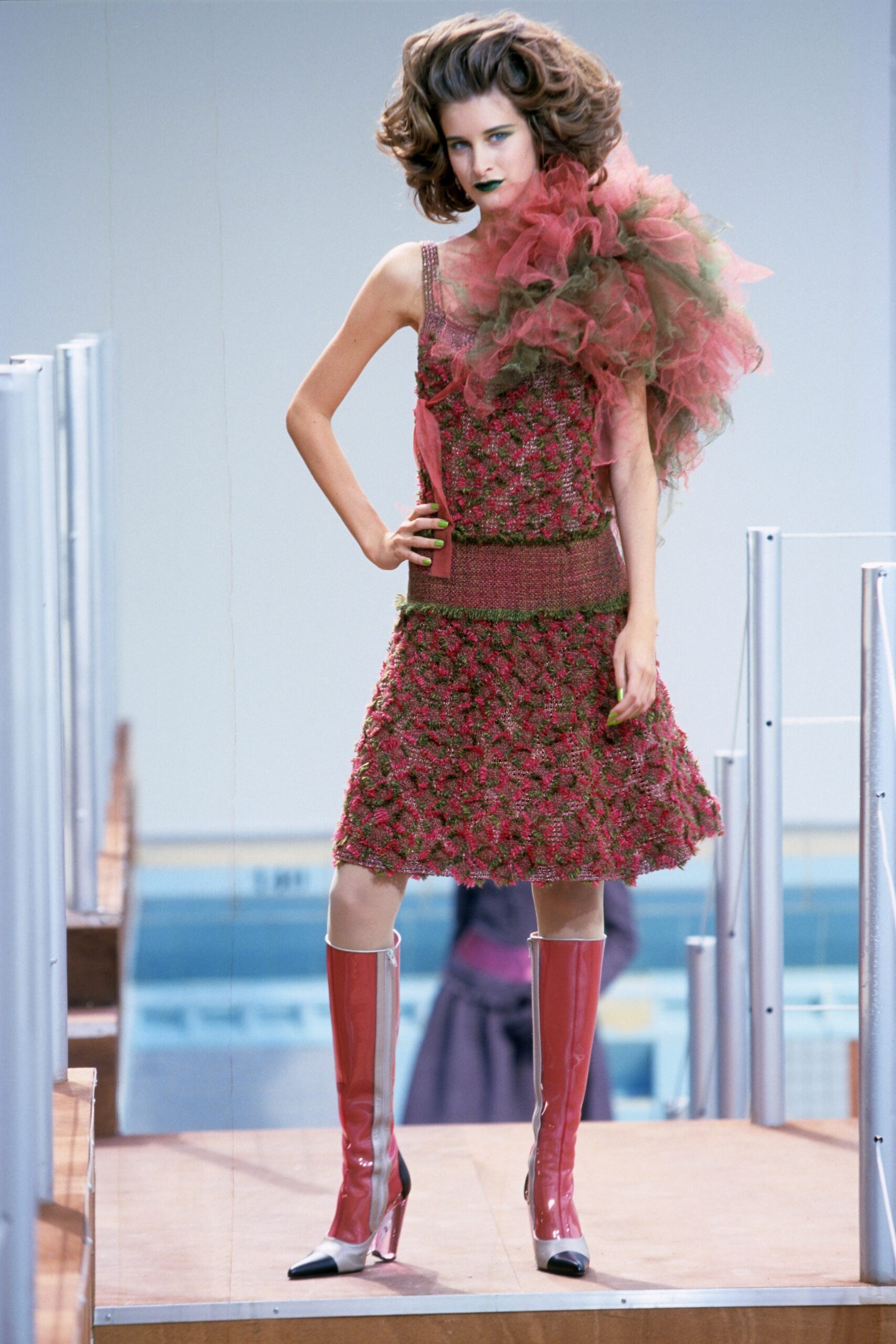 Chanel F/W 00 Couture Look 230