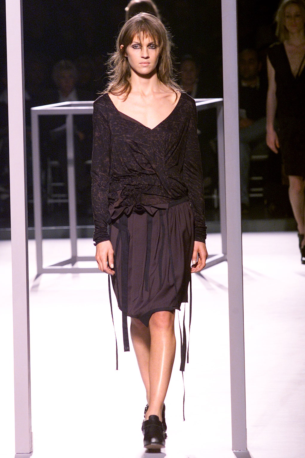 Chalayan F/W 02 Look 211