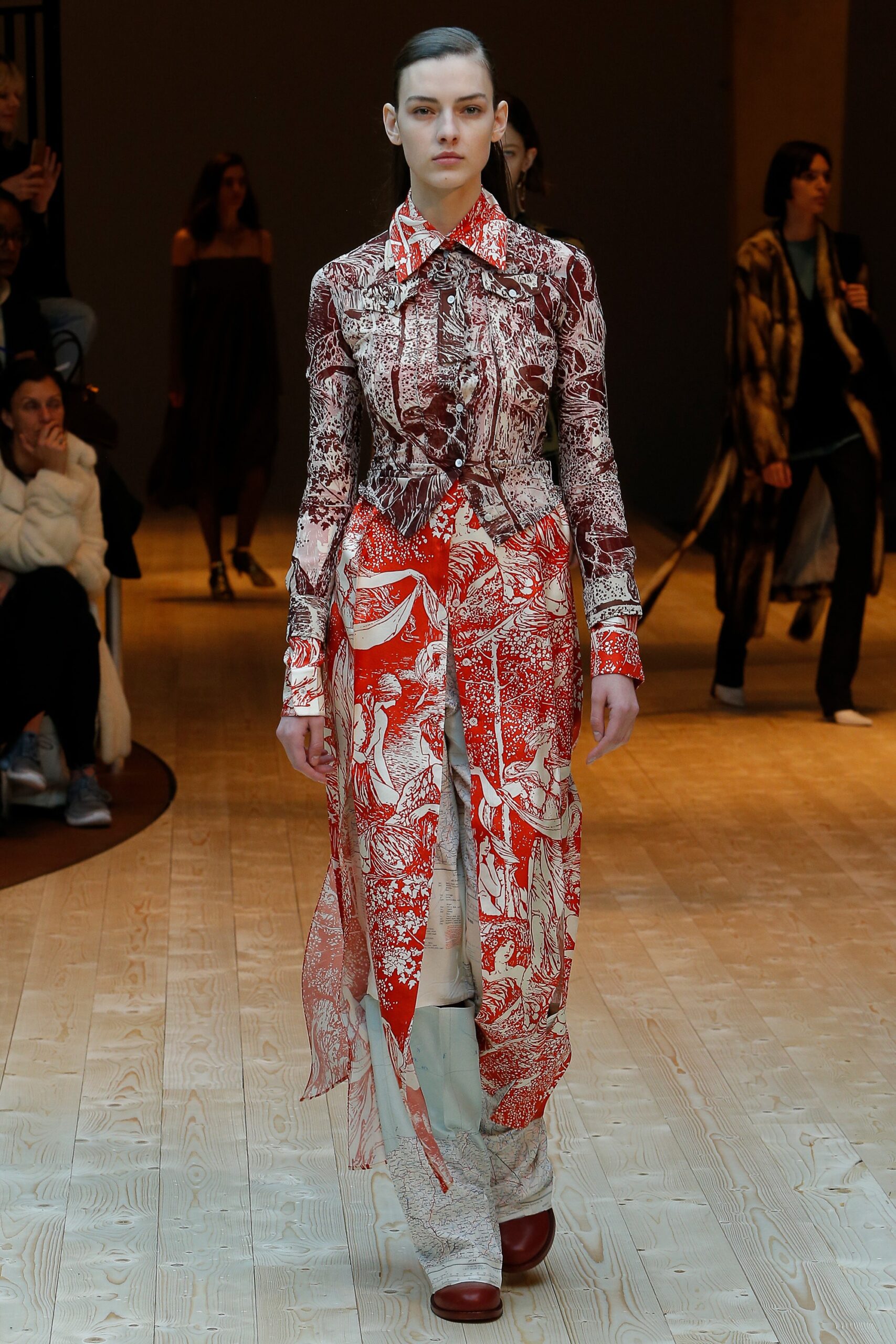 Celine F/W 17 Look 334