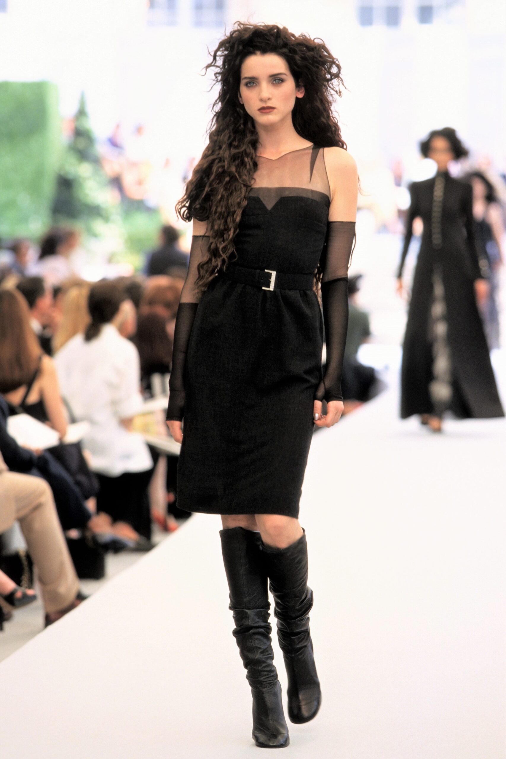 Chanel F/W 97 Couture Look 444