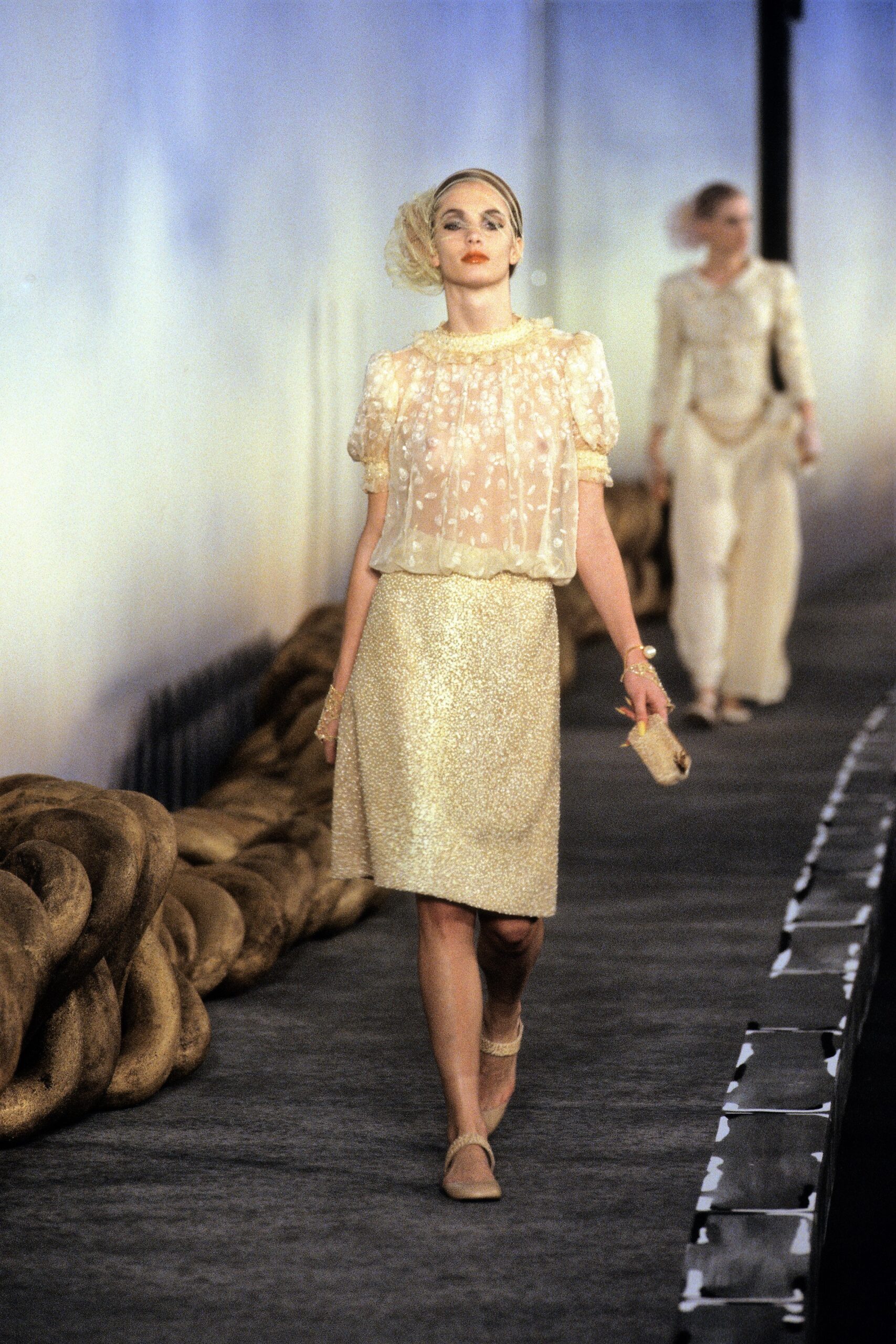 Chanel S/S 01 Couture Look 307