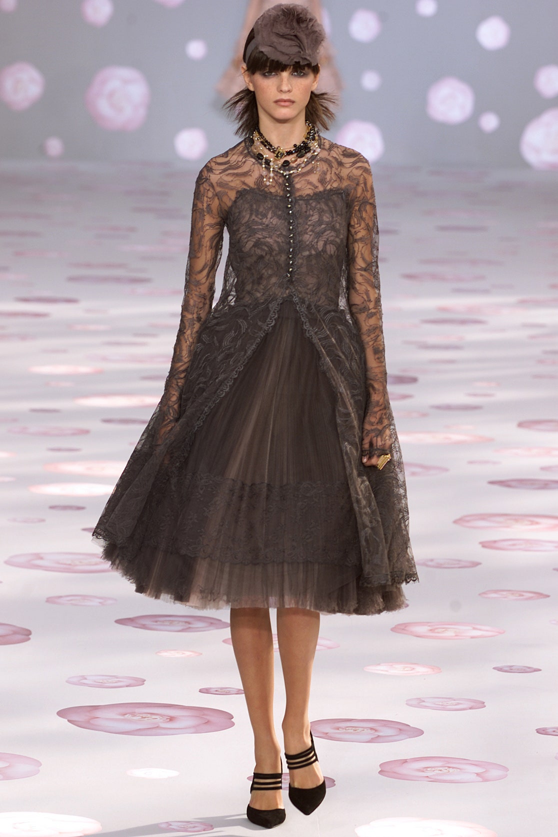 Chanel S/S 02 Couture Look 183
