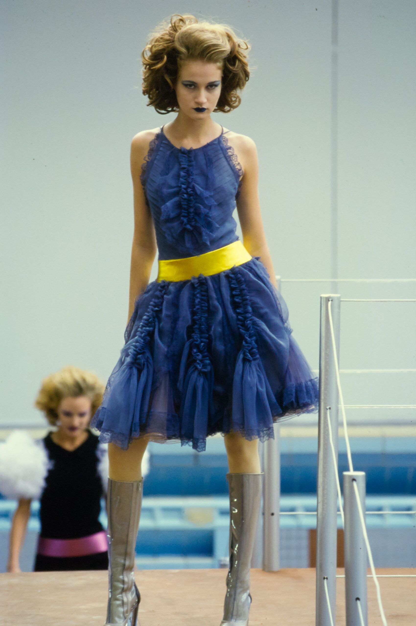 Chanel F/W 00 Couture Look 264