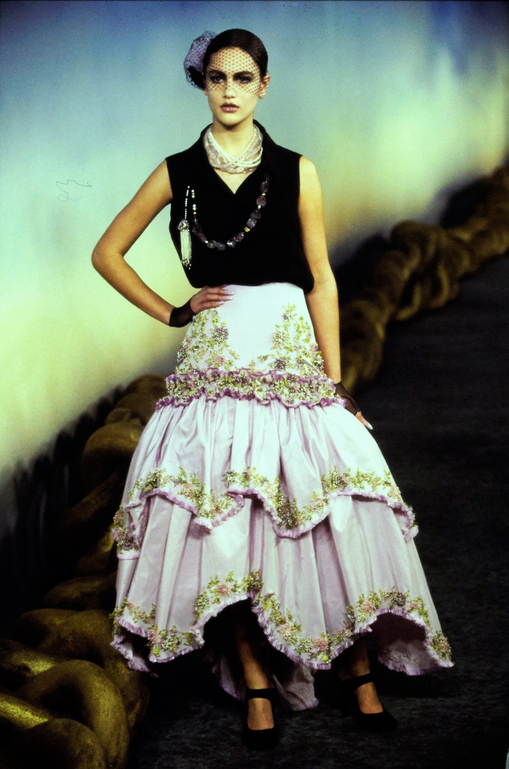 Chanel S/S 01 Couture Look 342