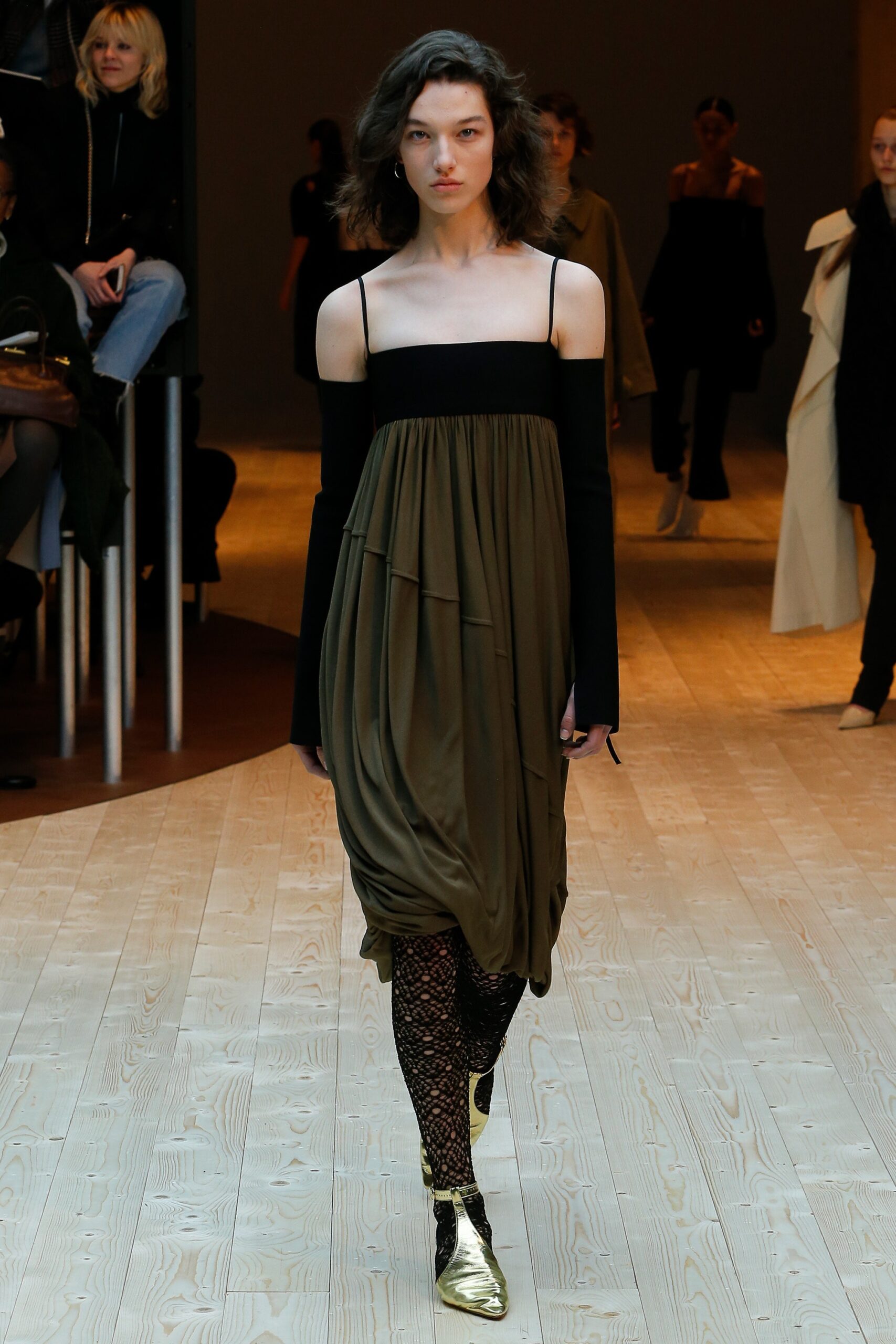 Celine F/W 17 Look 402