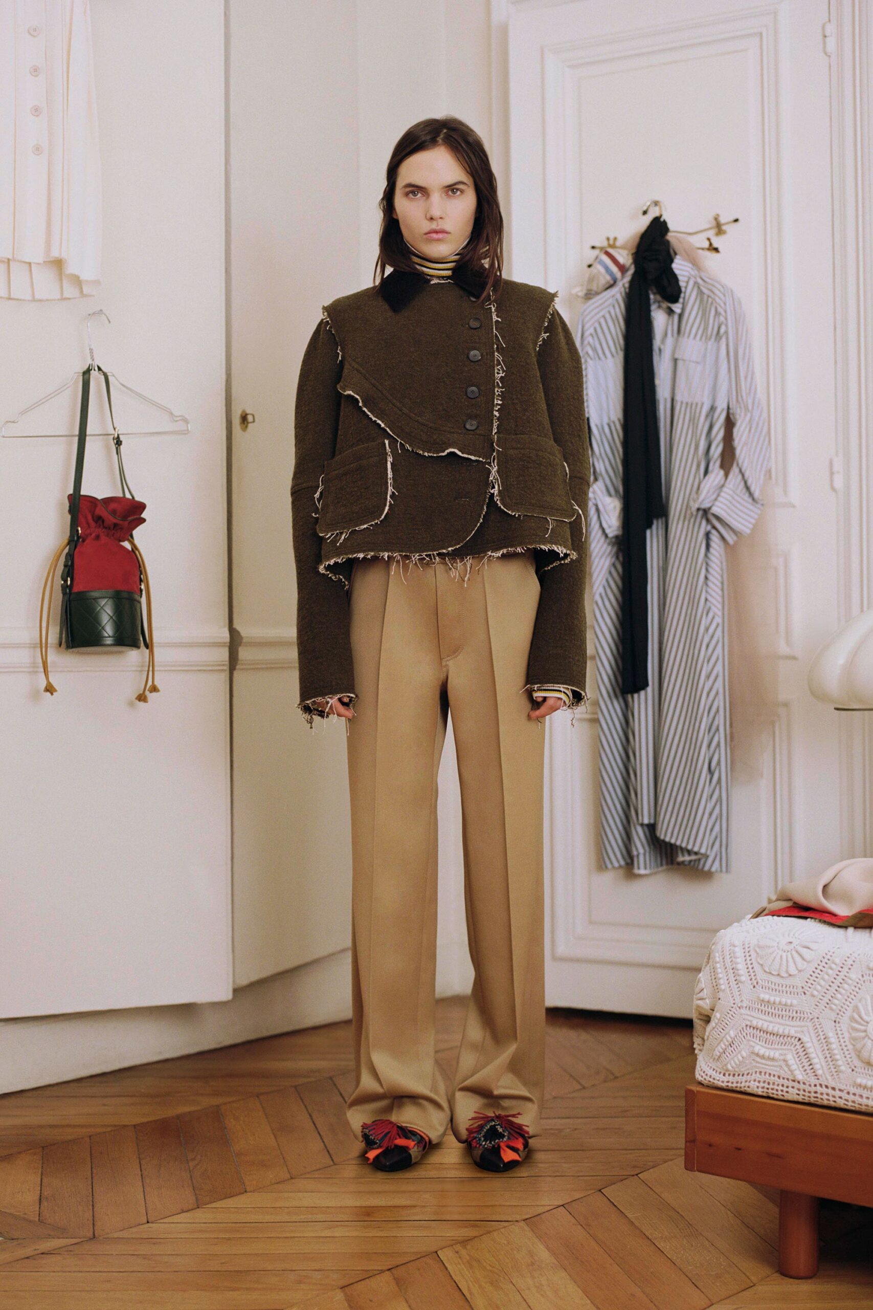 Carven F/W 18 Look 43