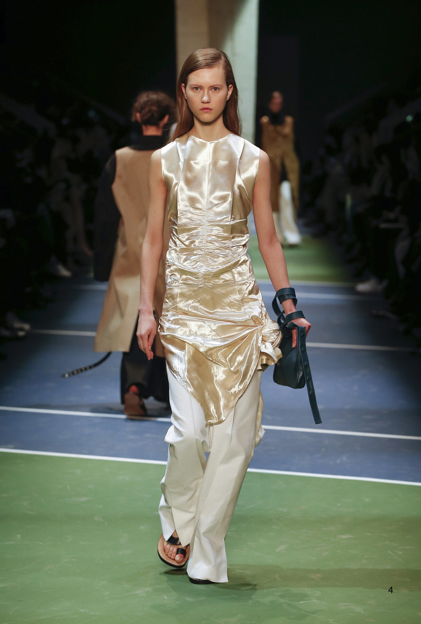 Celine F/W 16 Look 32