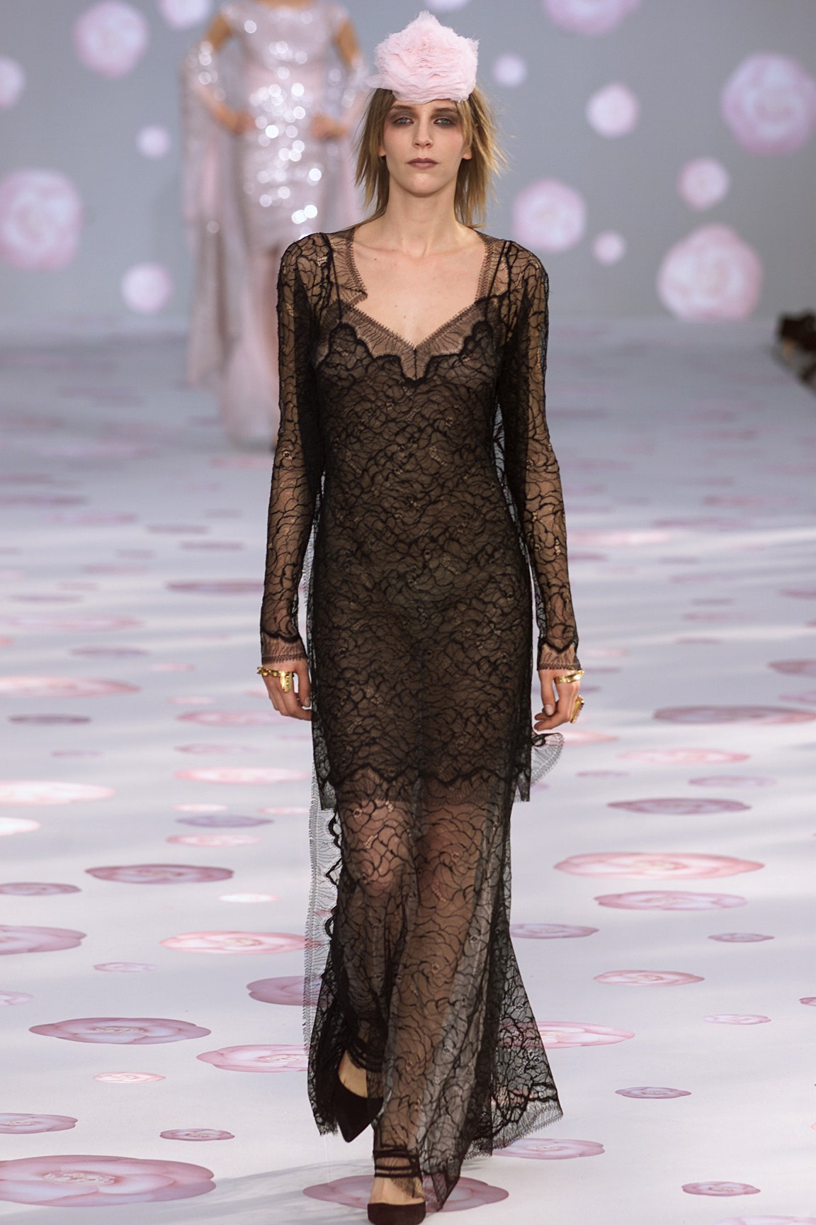 Chanel S/S 02 Couture Look 233