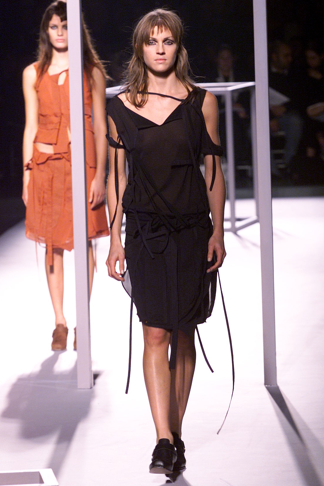 Chalayan F/W 02 Look 302