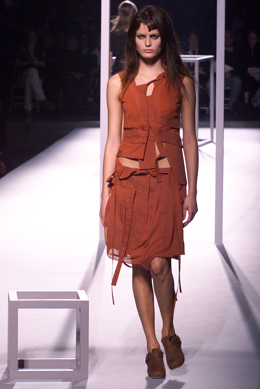 Chalayan F/W 02 Look 310