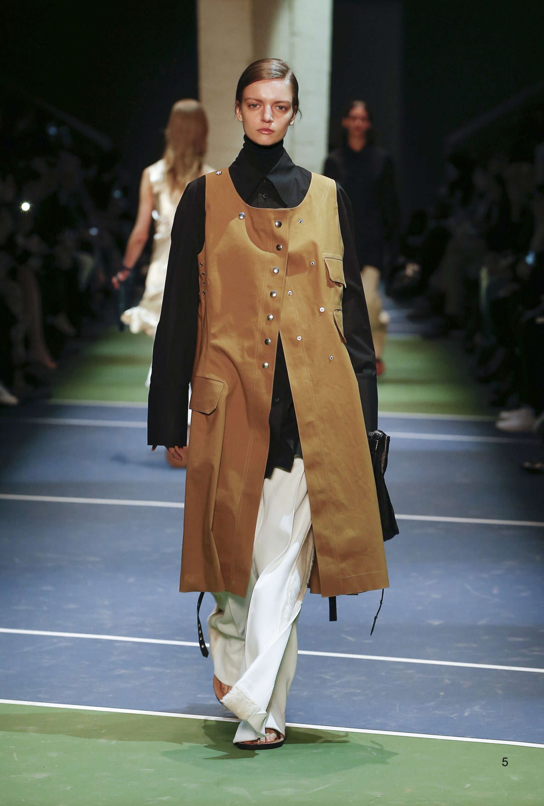 Celine F/W 16 Look 45