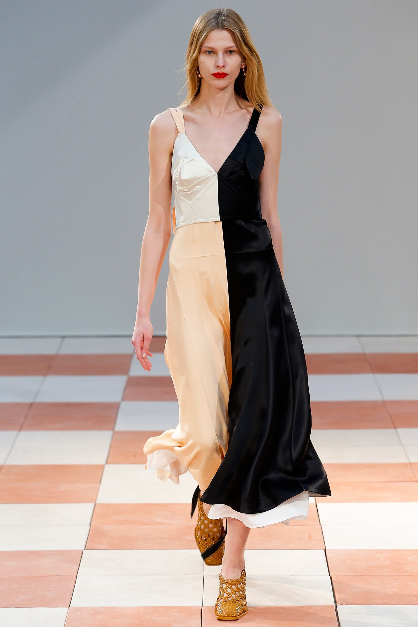 Celine F/W 15 Look 19