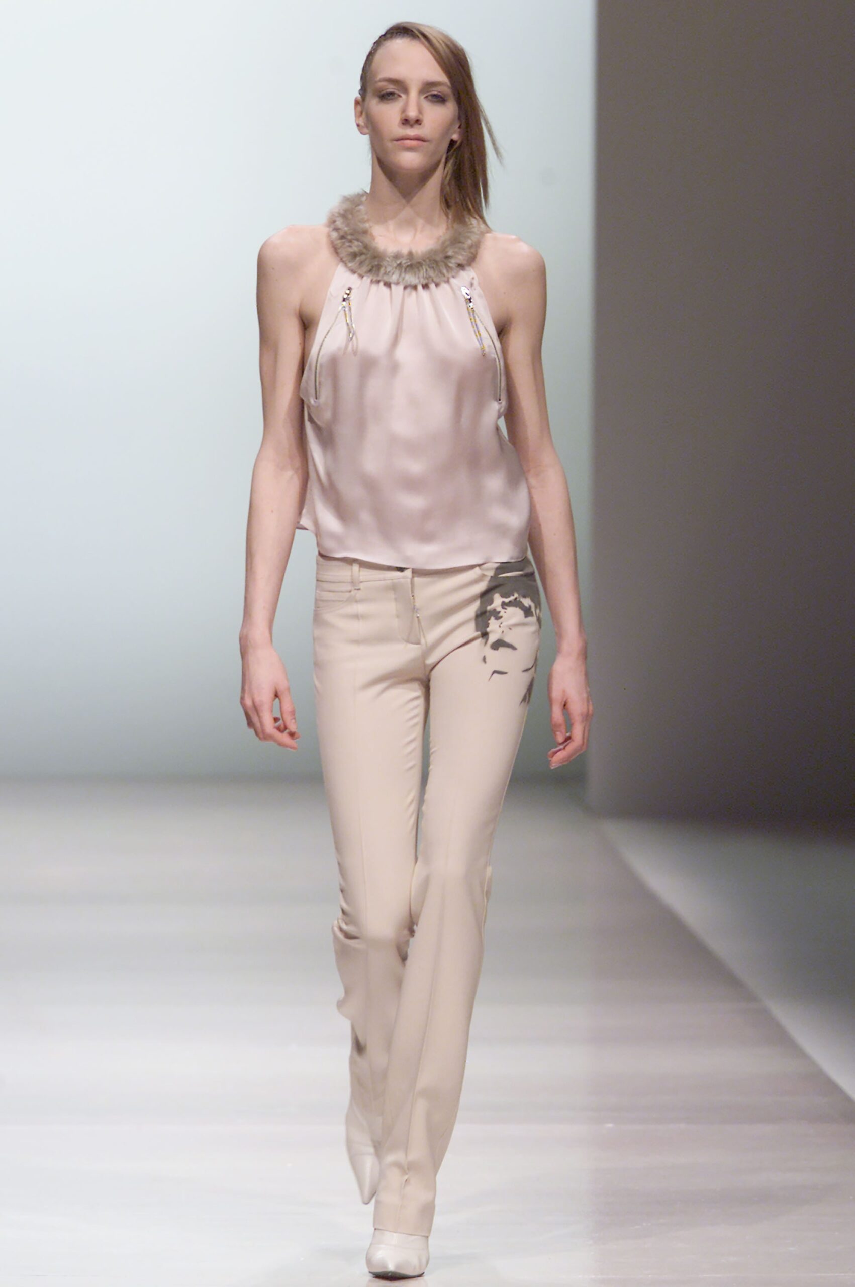 Chloé F/W 01 Look 30