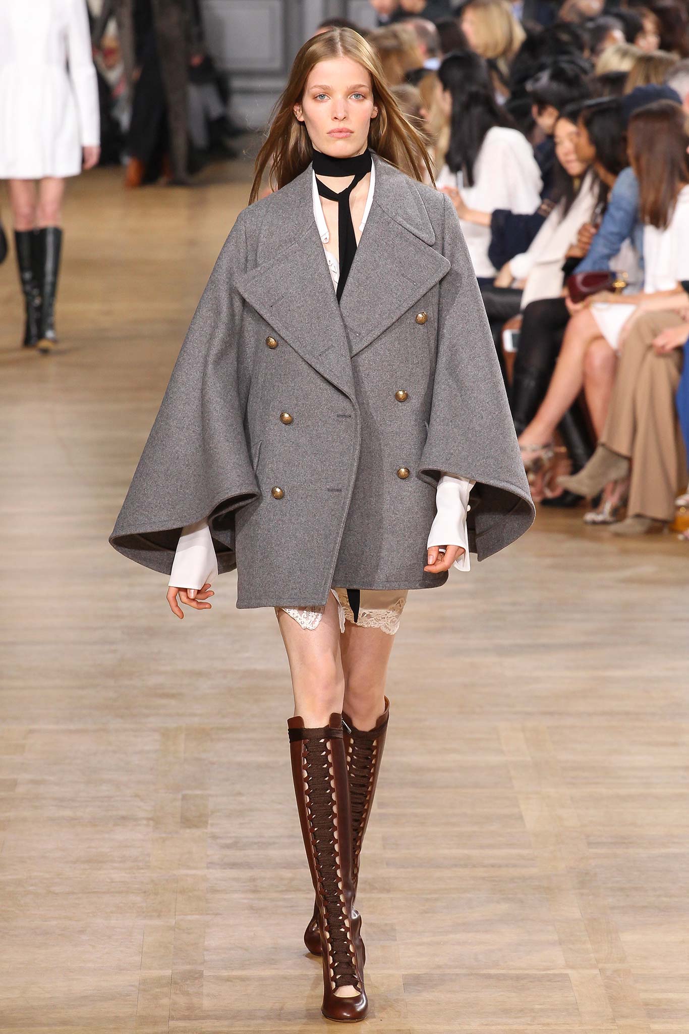 Chloé F/W 15 Look 42