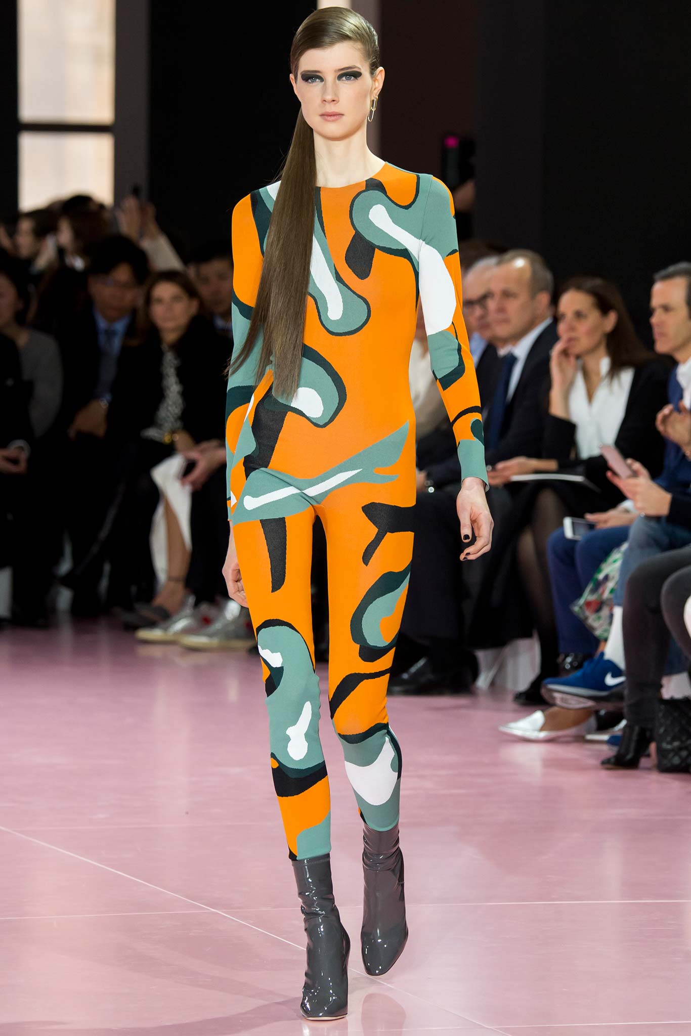 Christian Dior F/W 15 Look 381