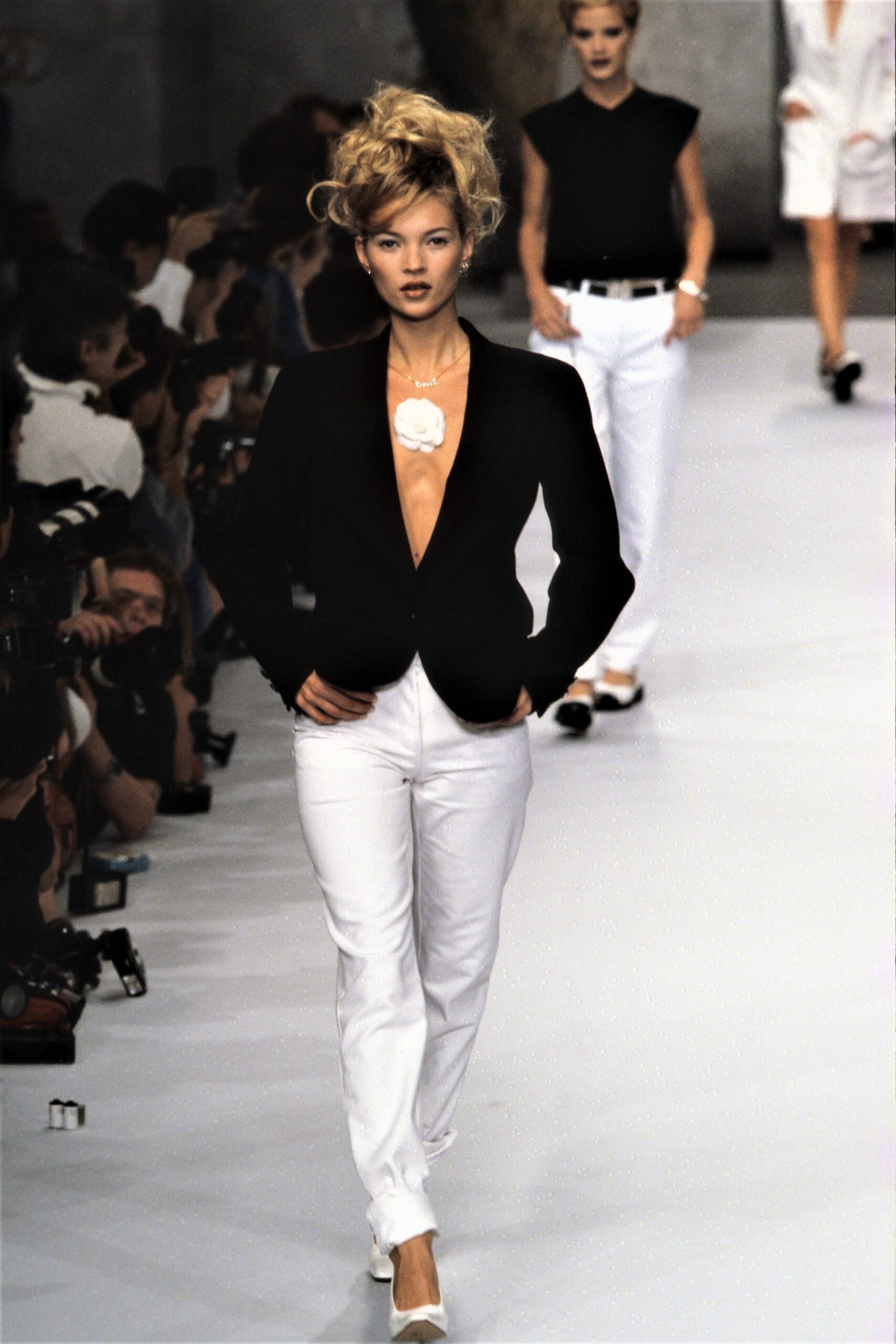 Chanel S/S 96 Look 695