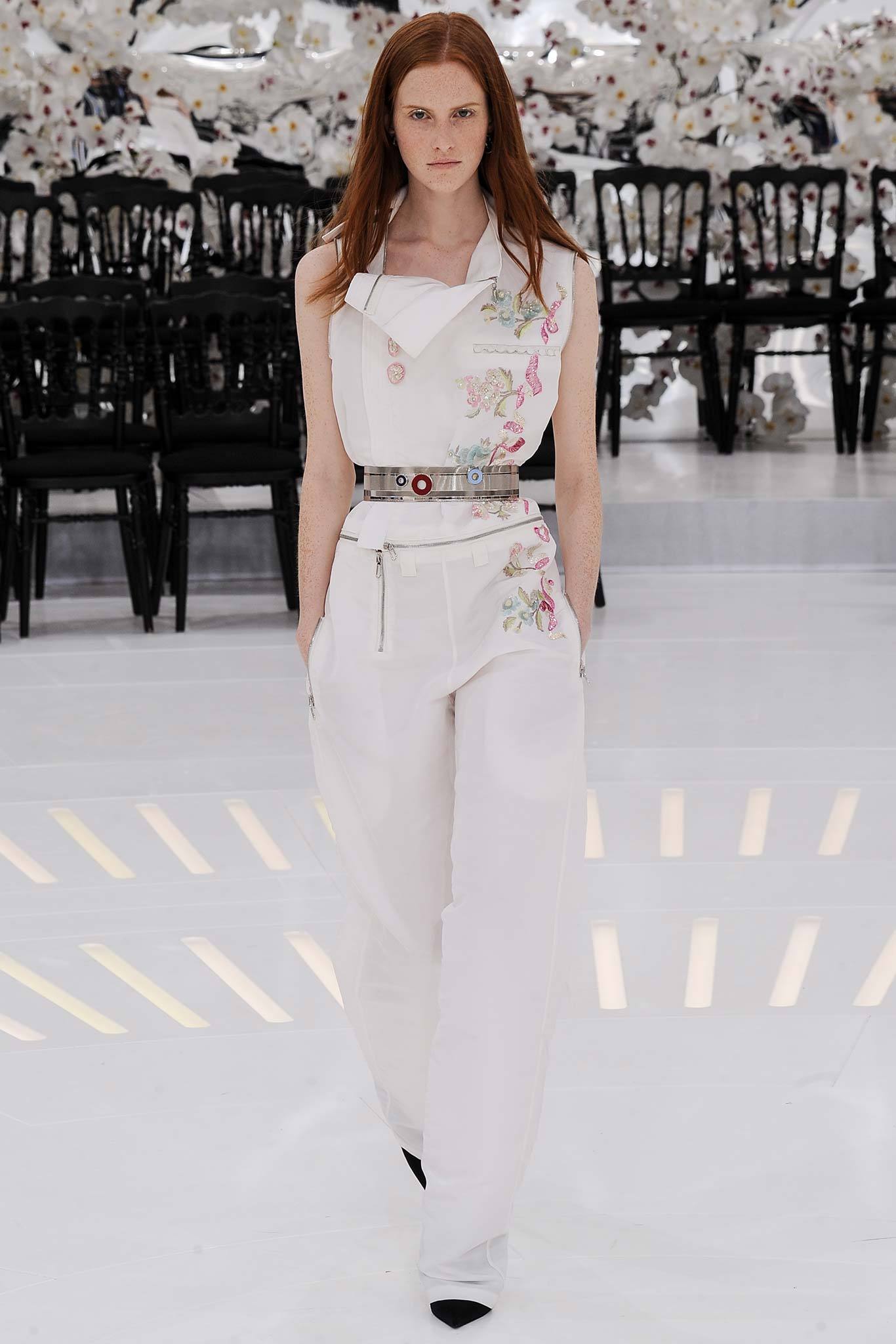 Christian Dior F/W 14 Couture Look 70