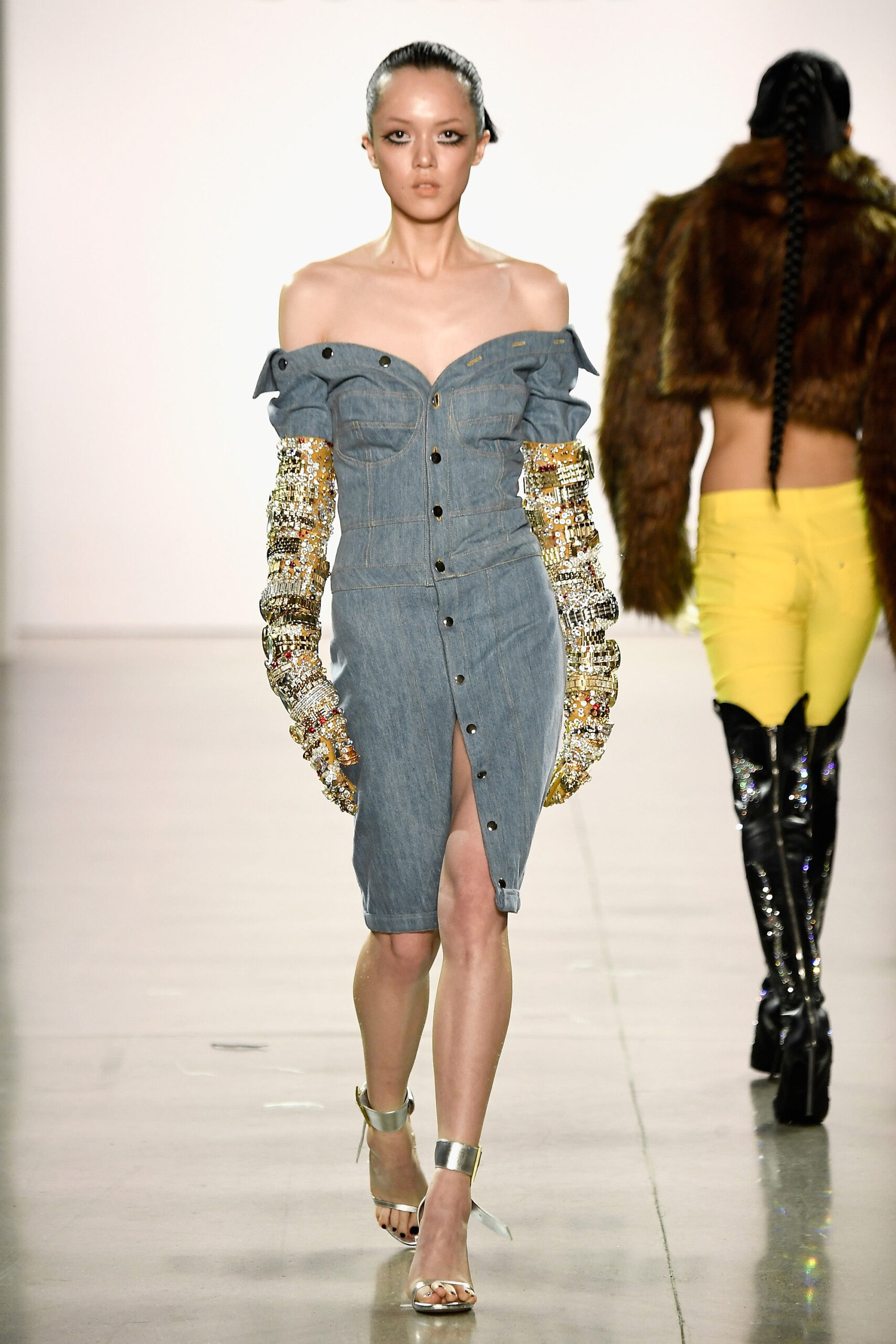 Christian Cowan F/W 18 Look 139