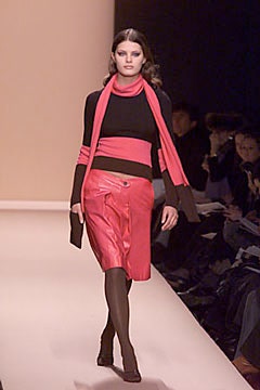 Carolina Herrera F/W 00 Look 60