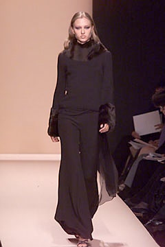 Carolina Herrera F/W 00 Look 172
