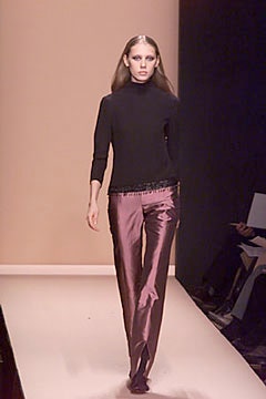 Carolina Herrera F/W 00 Look 184