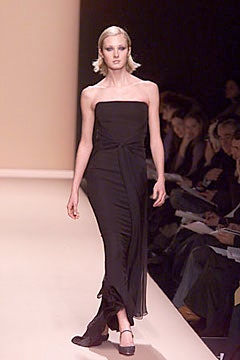 Carolina Herrera F/W 00 Look 263