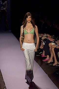 Carolina Herrera S/S 00 Look 24