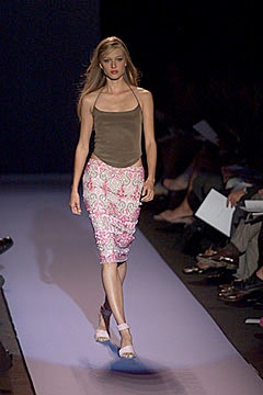 Carolina Herrera S/S 00 Look 59