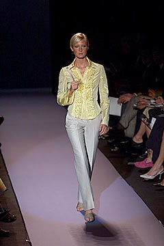 Carolina Herrera S/S 00 Look 99