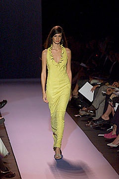 Carolina Herrera S/S 00 Look 109
