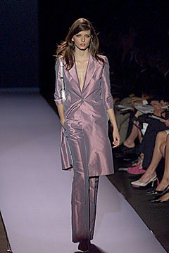 Carolina Herrera S/S 00 Look 155