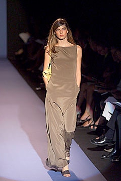 Carolina Herrera S/S 00 Look 179