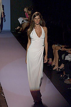 Carolina Herrera S/S 00 Look 257