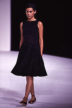 Chalayan S/S 00 Look 71