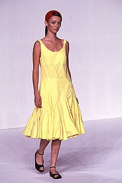 Chalayan S/S 00 Look 99