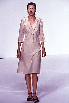 Chalayan S/S 00 Look 204