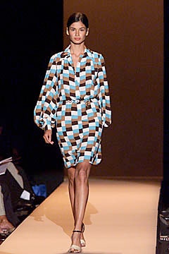 Carolina Herrera S/S 01 Look 46