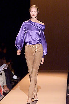 Carolina Herrera S/S 01 Look 95