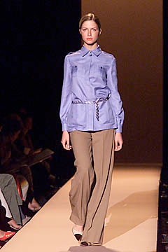Carolina Herrera S/S 01 Look 107