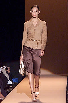 Carolina Herrera S/S 01 Look 112