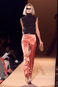 Carolina Herrera S/S 01 Look 121