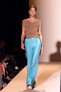 Carolina Herrera S/S 01 Look 229