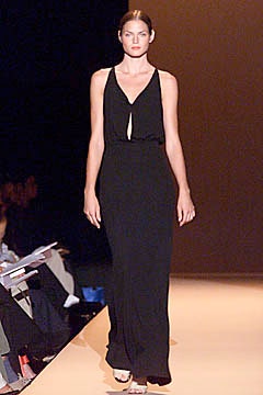 Carolina Herrera S/S 01 Look 339