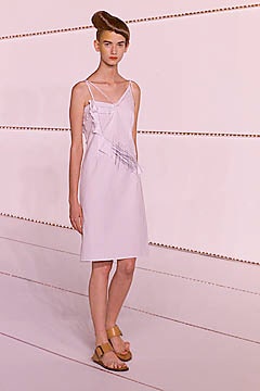 Chalayan S/S 01 Look 31