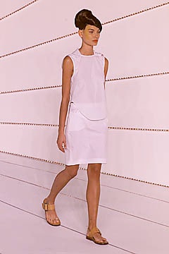 Chalayan S/S 01 Look 37